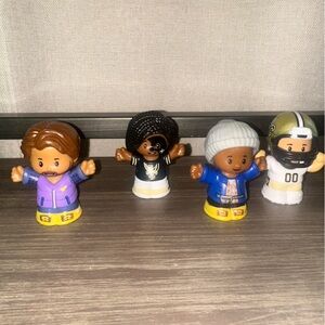 4 fisher price little people